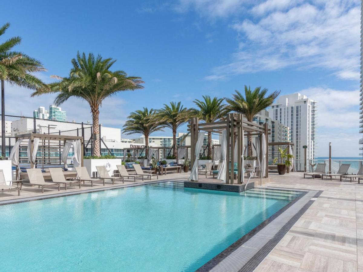 Hyde House - Stunning 2bd 2ba - - Ocean & Intercostal Views Apartment Hollywood