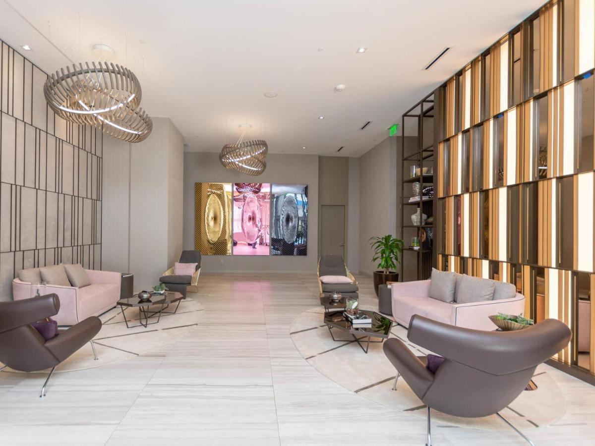 Hyde House - Stunning 2bd 2ba - - Ocean & Intercostal Views Hollywood